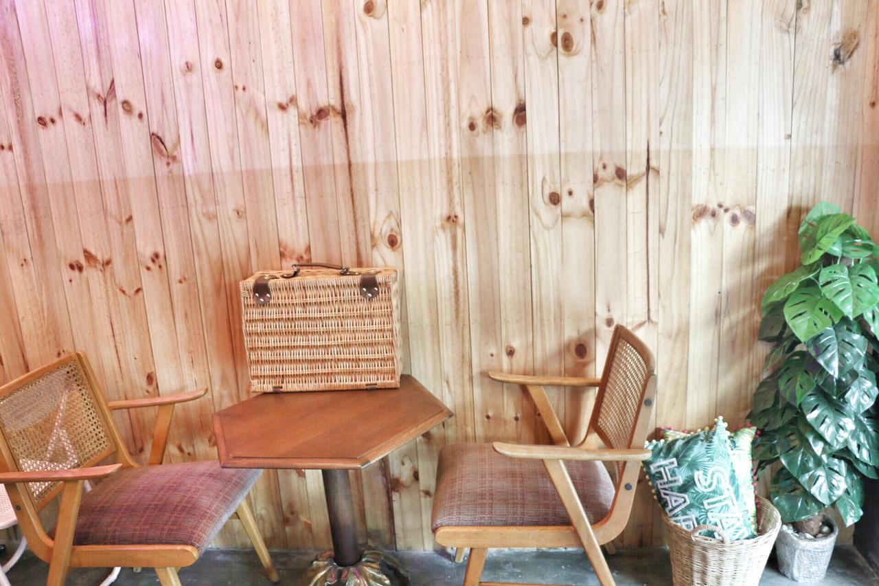 Rest At Ekkamai Hostel Bangkok Ngoại thất bức ảnh